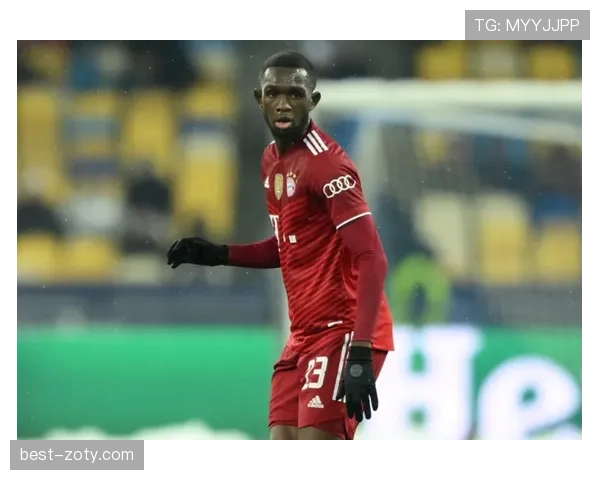 接管防线本赛季范戴克较上季出球更稳压制对手