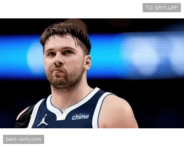 东契奇休赛期胖成这样还能拿顶薪？